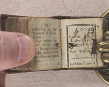 Load image into Gallery viewer, Bible in Miniature or a concise history of the Old & New Testaments. London printed. Circa 1795.