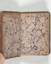Load image into Gallery viewer, Petit oracle des amans, ou, Les horoscopes de l'amour, mis en rébus : ouvrage dans lequel chacun peut trouver toutes les vérités plaisantes qui le concernent. Castiaux, Libraire. Lille. Circa 1822.