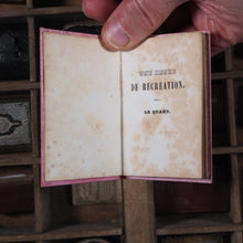 Load image into Gallery viewer, Zambeccari, Francesco. Une heure de récreation. Le Quart. Une aventure de Zambeccari. Le pauvre Médore. Dr E.-A. Boisseuil. Publication Date: 1844