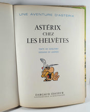 Load image into Gallery viewer, Astérix Chez les Helvètes. Une Aventure d&#39;Astérix le Gaulois.  Goscinny [René]. Uderzo [Albert]. Dargaud [Paris]. 1970
