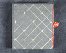 Load image into Gallery viewer, Tower of London A-Z, The. De  Walden Press, Malvern. 2001. Limited edition, number 18 of 49 copies, signed and numbered.
