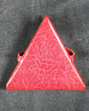 Load image into Gallery viewer, Shakespeare, William. William Shakespeare's Sonnet xviii. De Walden Press. Qualicum Beach. B.C. Canada.  ISBN 0973604123. 2005. Limited edition, number 18 out of 25.
