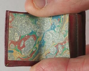 New Testament of the Lord and Saviour Jesus Christ. No publisher. No place. 1910. >>MICROBIBLE BINDING ATTRIBUTED TO 'CHALLENGER'<