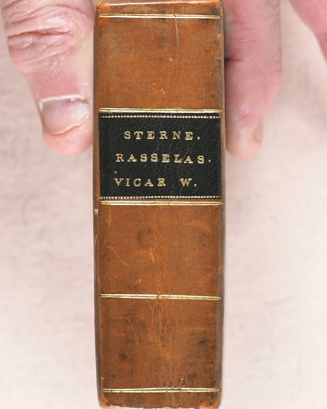 Sterne, Laurence [+] Dr. Samuel Johnson [+] Oliver Goldsmith. Sentimental Journey through France and Italy [+] Rasselas, a Tale [+] The Vicar of Wakefield. Jones & Co. 3, Acton Place, Kingsland Road. London. 1826 [+] 1825 [+] 1825.