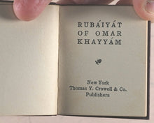Load image into Gallery viewer, Miniature Series boxed set 10 finely bound miniature books. Oscar Wilde; Oliver Goldsmith; Thomas Gray; Edgar A. Poe; Rudyard Kipling; Omar Khayyam; John G. Whittier; Elizabeth B. Browning; Oliver Goldsmith; James R. Lowell. Thomas Y. Crowell Co. N.Y.1911
