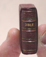 Load image into Gallery viewer, New Testament. No publisher. [Detroit]. Circa 1930.
