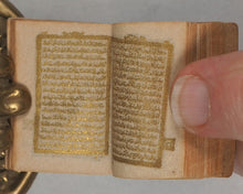 Load image into Gallery viewer, Koran, Qur'an. Sayyid 'Uthman. Batavia, Indonesia. Circa 1900.
