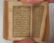 Load image into Gallery viewer, Koran, Qur'an. Sayyid 'Uthman. Batavia, Indonesia. Circa 1900.
