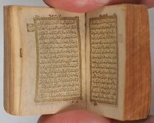 Load image into Gallery viewer, Koran, Qur'an. Sayyid 'Uthman. Batavia, Indonesia. Circa 1900.
