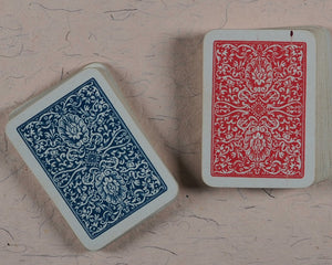 Miniature playing cards. Miniature antique playing cards in contemporary silver box. Unknown publisher. No place. Circa 1899.