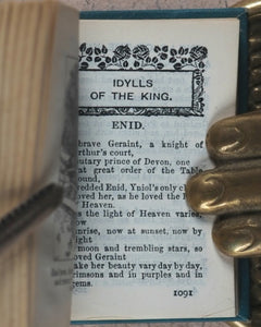 Tennyson, Alfred Lord. Poems. Bryce, David & Son. Glasgow. 1905.