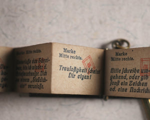 Illustrierte Briefmarkensprache für Liebende n. Verlobte. [Germany]. Circa 1900.