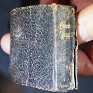 Book of Common Prayer and Administration of the Holy Communion According to the Use of the Church of England. Eyre & Spottiswoode Bible Warehouse Limited. 23, Paternoster Row, E.C. London, Edinburgh and New York. [1900].   Silver plaque.