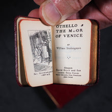 Load image into Gallery viewer, Shakespeare, William. Ellen Terry: Hamlet, Macbeth, Measure for Measure, Othello, Romeo and Juliet. Bryce, David &amp; Son Glasgow. 1905 Five matching volumes.
