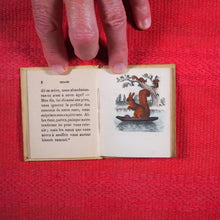 Load image into Gallery viewer, Voyages et aventures de Bob l&#39;écureuil. Texte traduit de l&#39;anglais. &gt;&gt;MINIATURE FRENCH BOOK OF A SQUIRREL&lt;&lt; Publication Date: 1834 CONDITION: VERY GOOD
