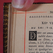 Load image into Gallery viewer, Petites Visites Au Saint-Sacrement Et A La Sainte Vierge. &gt;&gt;FINE MINIATURE BINDING&lt;&lt; Publication Date: 1890 CONDITION: NEAR FINE
