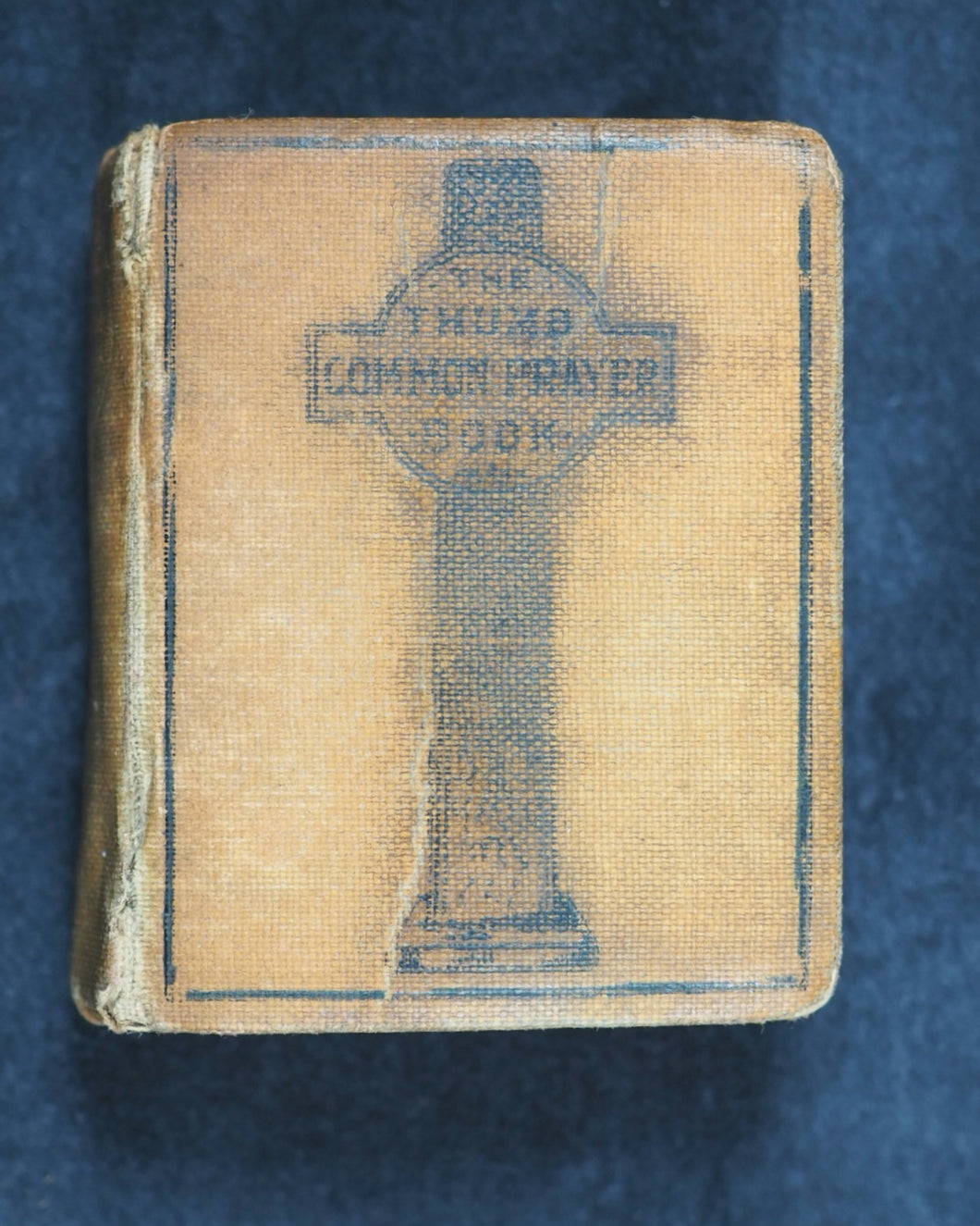 Thumb Book of Common Prayer and Administration of the Holy Communion. Bryce, David & Son. Glasgow. Circa 1892.