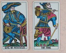Load image into Gallery viewer, Tarot Classic Deck. Stuart R. Kaplan. A.G. Muller, Switzerland. U.S. Games Systems. U.S.A. Waddingtons, London. 1974.
