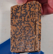 Load image into Gallery viewer, L'adorateur en esprit et en vérité ou exercices de la vie chrétienne. Regles selon la vis de Jesus-Christ. Augmente de nouvelles prieres. >>MINIATURE BOOK<< [Jauffret, Gaspard-Jean-Andre-Joseph] Publication Date: 1827
