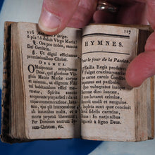 Load image into Gallery viewer, L'adorateur en esprit et en vérité ou exercices de la vie chrétienne. Regles selon la vis de Jesus-Christ. Augmente de nouvelles prieres. >>MINIATURE BOOK<< [Jauffret, Gaspard-Jean-Andre-Joseph] Publication Date: 1827
