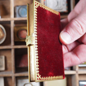 Book of Common Prayer and Administration of the Holy Communion. Church of England. >>MINIATURE BINDING POSSIBLY BY HAYDAY<< Publication Date: 1852 CONDITION: NEAR FINE