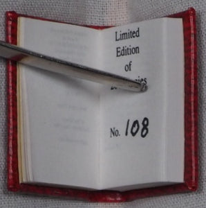 Thumbykin. 108 of 200 copies. Andersen, Hans Christian. Published by Paisley, Scotland: Gleniffer Press. 1994 Condition: Good Hardcover. >>MINIATURE BOOK<<