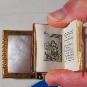 Les Petits Montagnards Anee 1822. >>MINIATURE PALAIS-ROYAL BINDING<< Publication Date: 1821 Condition: Very Good