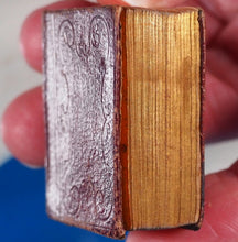 Load image into Gallery viewer, Bible in Miniature or a Concise History of both Testaments. &gt;&gt;MINIATURE BOOK/THUMB BIBLE&lt;&lt; Publication Date: 1845 Condition: Very Good
